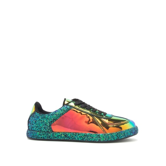 Hologram Sneakers - Picture 3 of 4